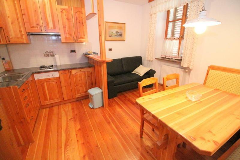 Cozy Apartments Buket In The Center Izola Exterior foto